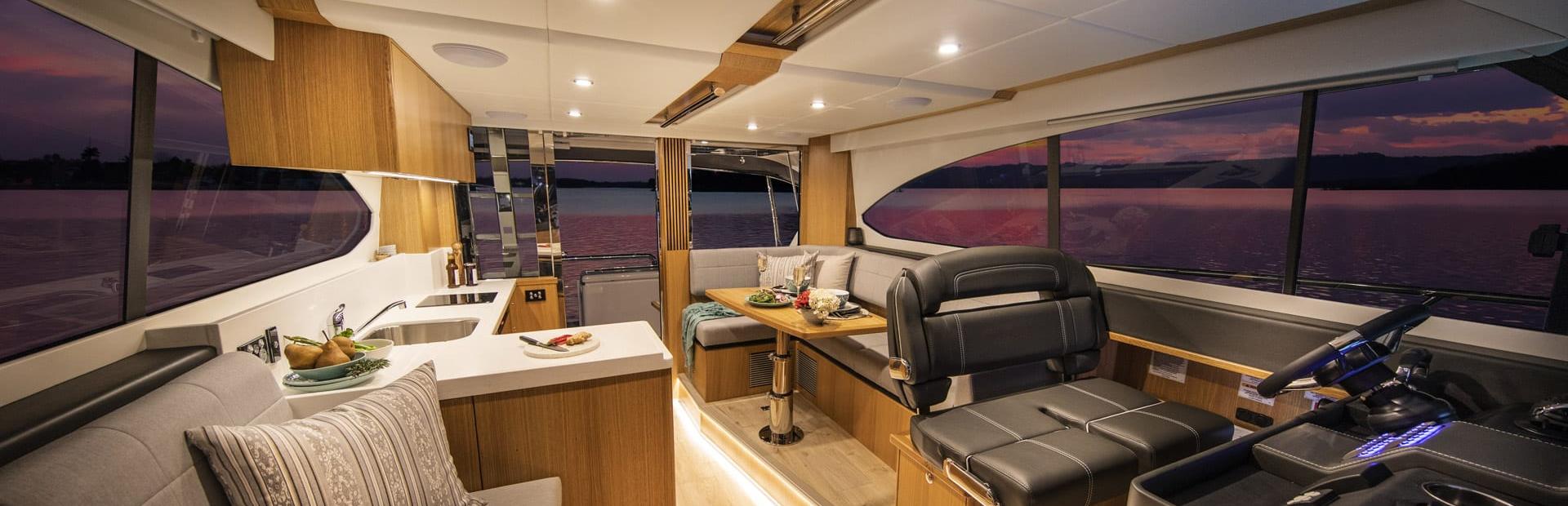 Riviera Flybridge Yachts, Example 9