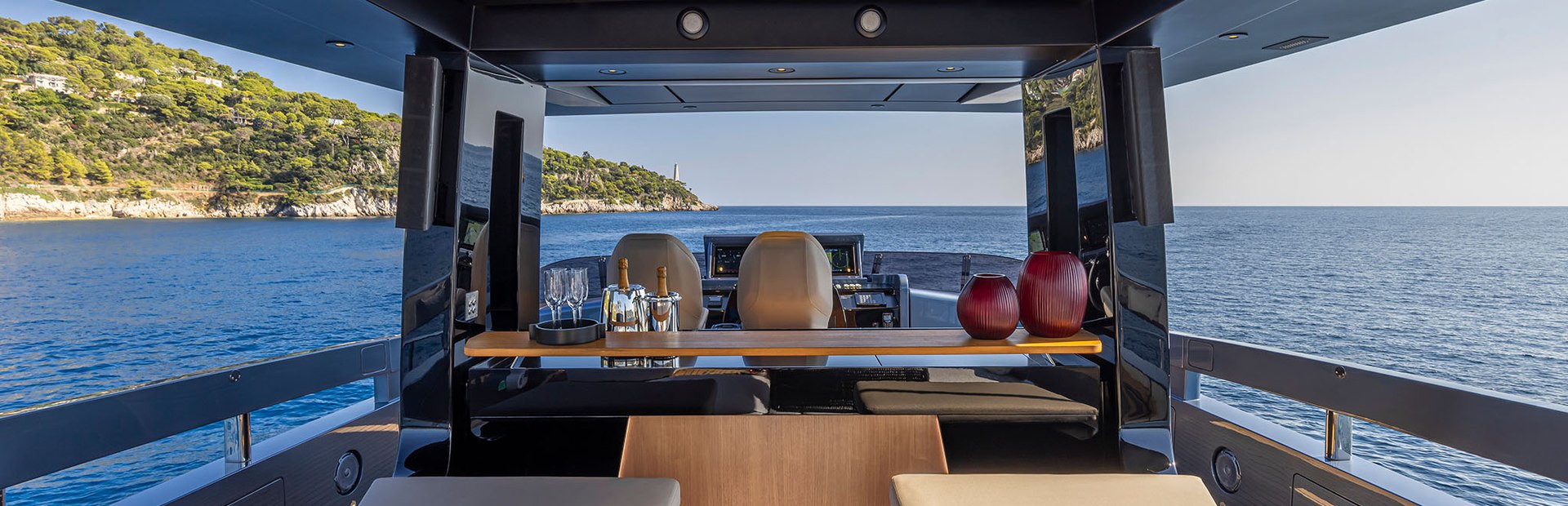 New Pershing GTX Yacht 4