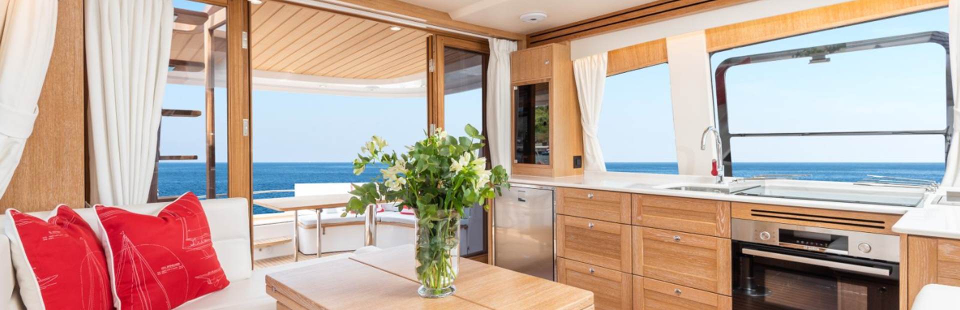 New Sasga Menorquín Hard Top Yacht 2