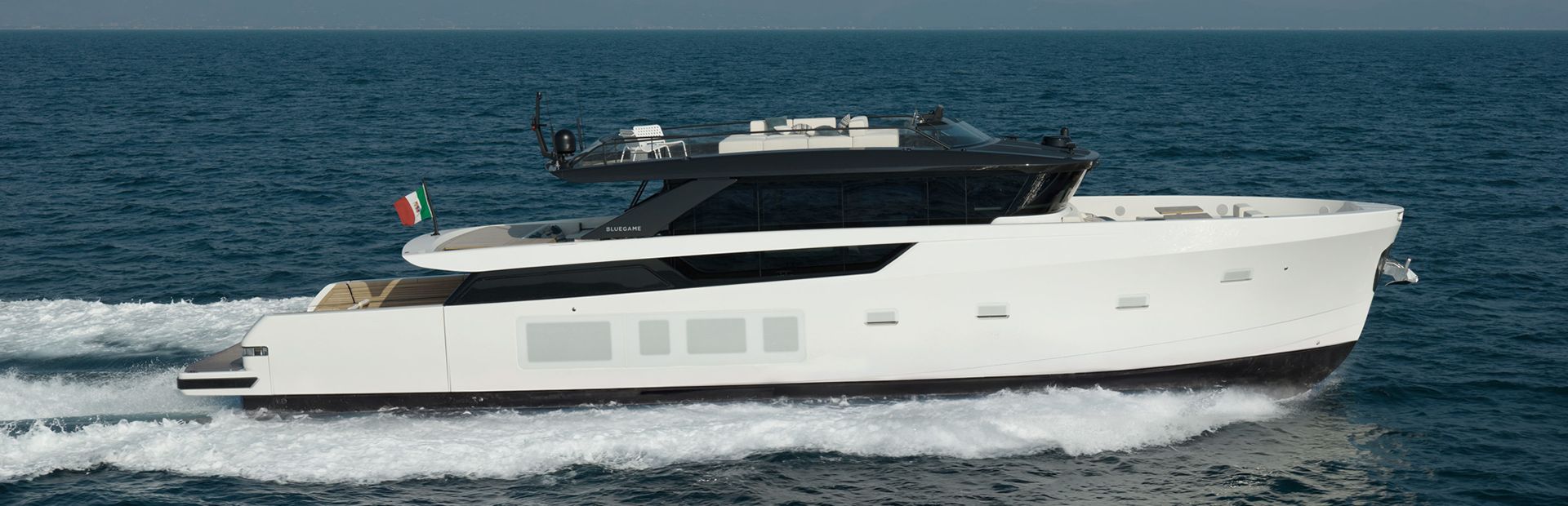 Bluegame BGX83 Yacht, Example 1
