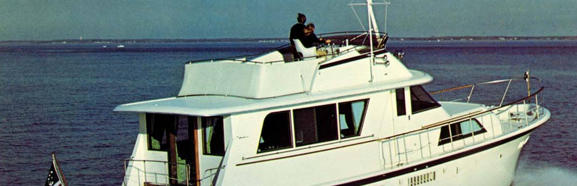 Hatteras 58 Cockpit MY Yacht, Example 1