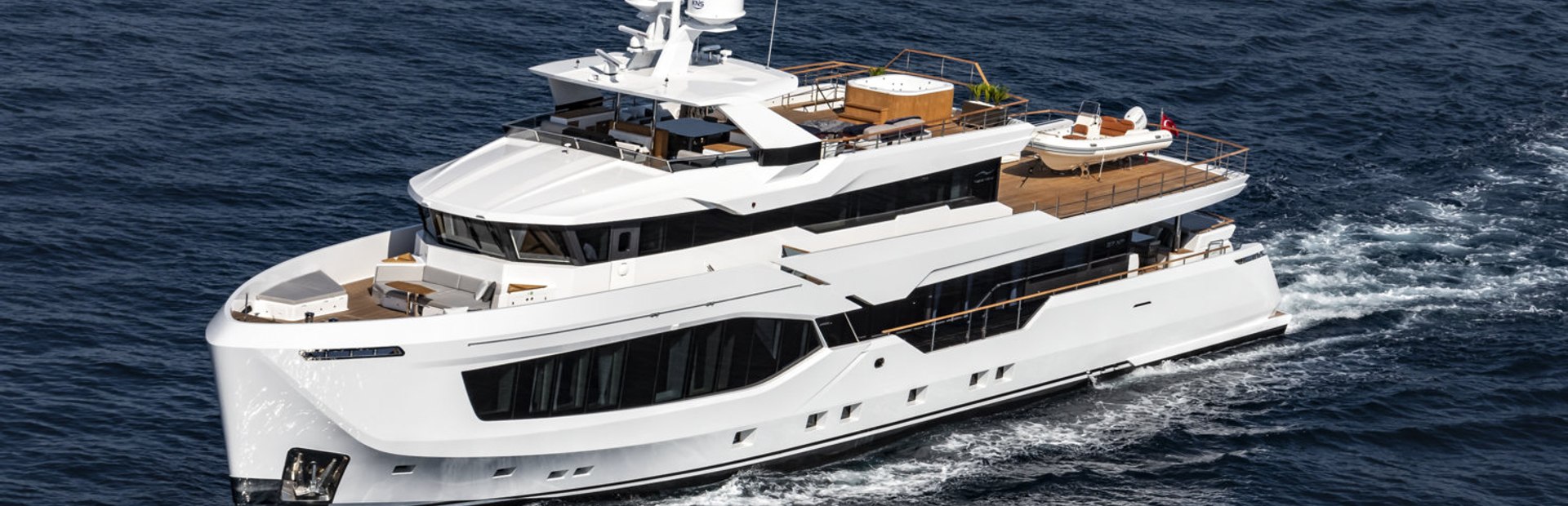 Numarine 37XP Yachts, Example 1