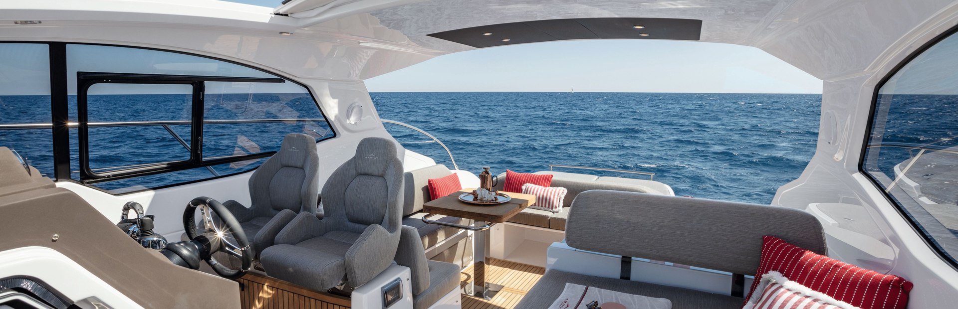 New Azimut Atlantis Yacht 5