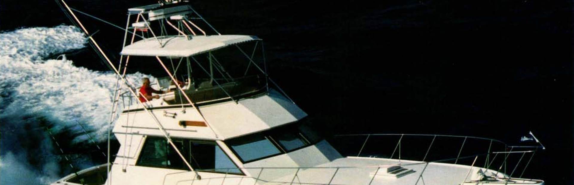 Hatteras 46 Convertible Yacht (Mk2, 1981 - 1984), Example 1