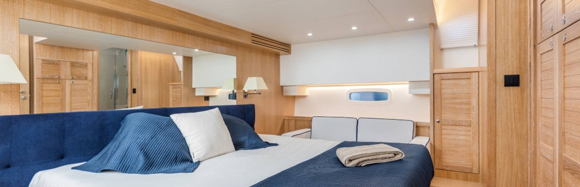 New Sasga Menorquín Hard Top Yacht 8