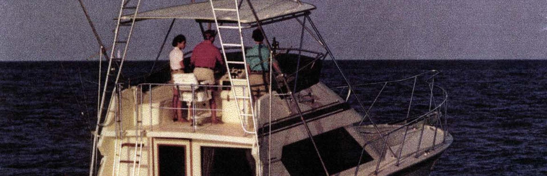 Hatteras 41 Convertible Yacht (Gen 2, 1986 - 1991), Example 1