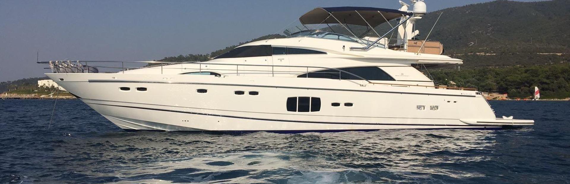 Squadron 78 Yacht (Gen 1, 2007 - 2012), Example 1