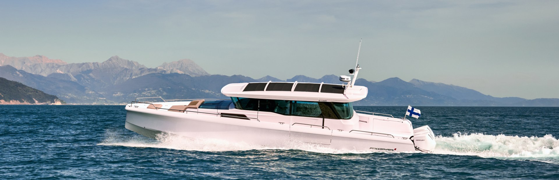 Axopar 45 XC Cross Cabin Boat, Example 1