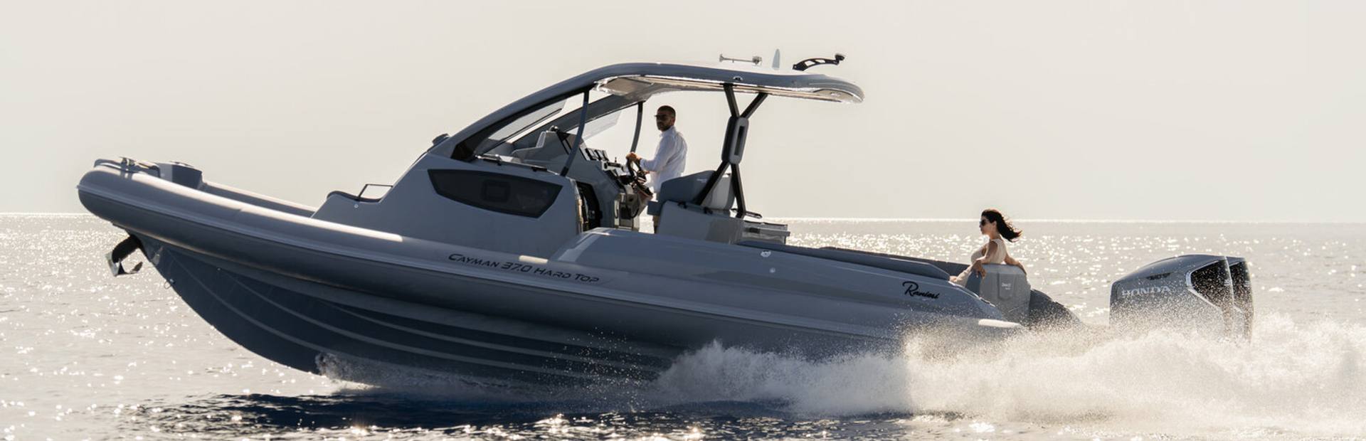 Ranieri International Cayman 37.0 Hard Top Boat, Example 1