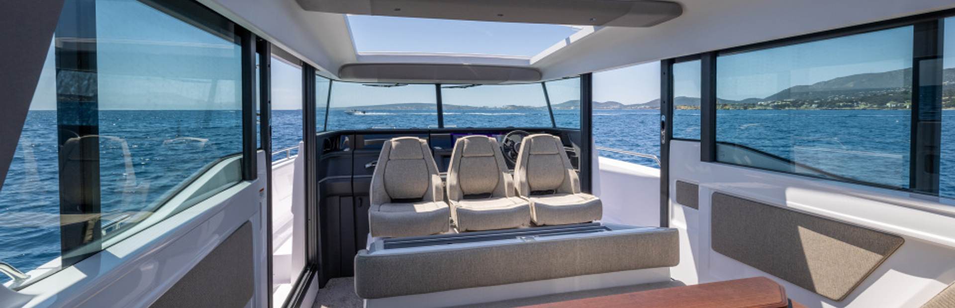 New &amp; Used Axopar 45 Range Yachts, Example 2