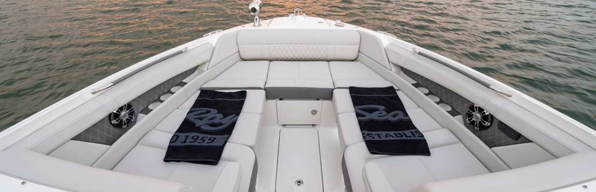 New Sea Ray SLX Yacht 5