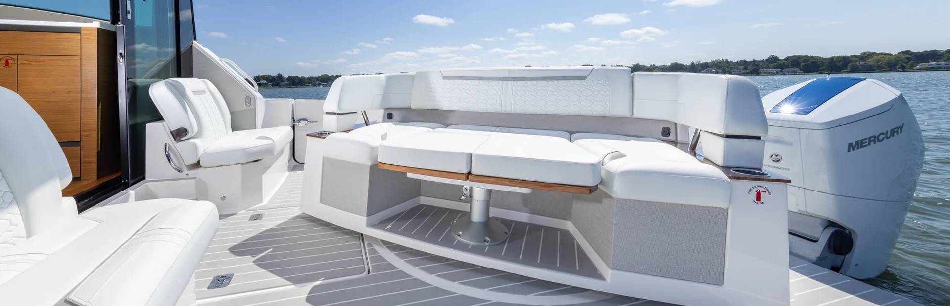 New &amp; Used Tiara Yachts LE Series Yachts, Example 4