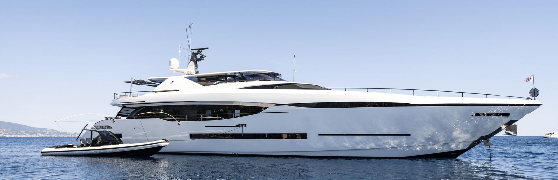 Peri Yachts, Portfolio 1