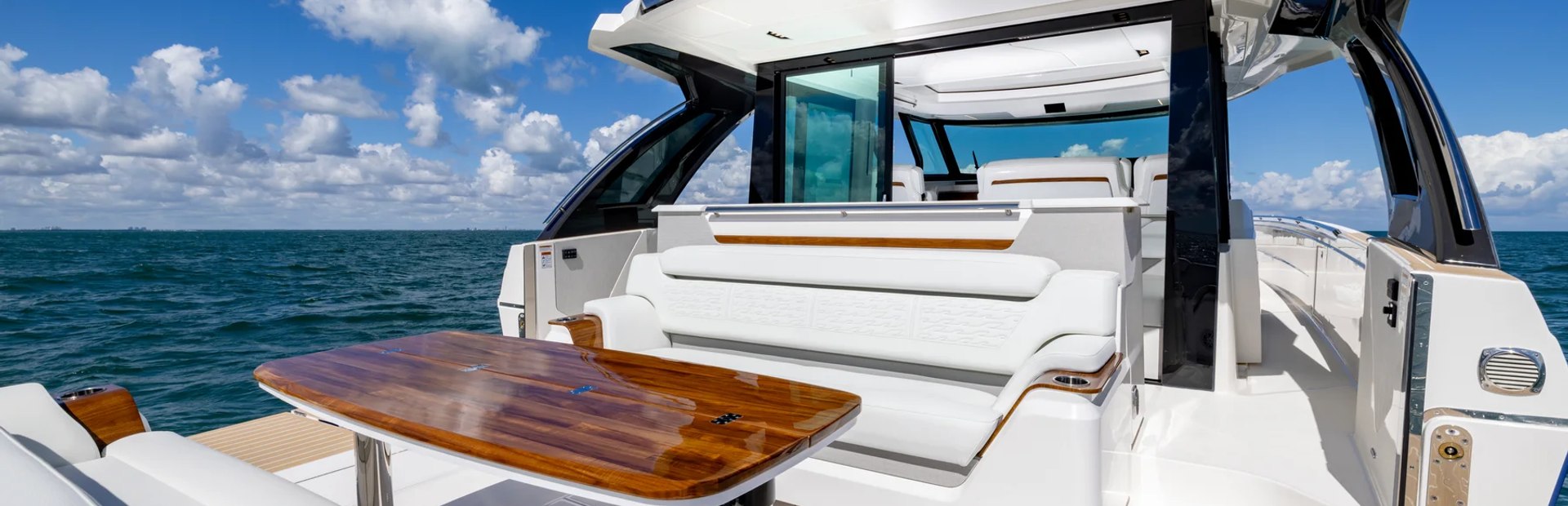 New &amp; Used Tiara Yachts LS Series Yachts, Example 7