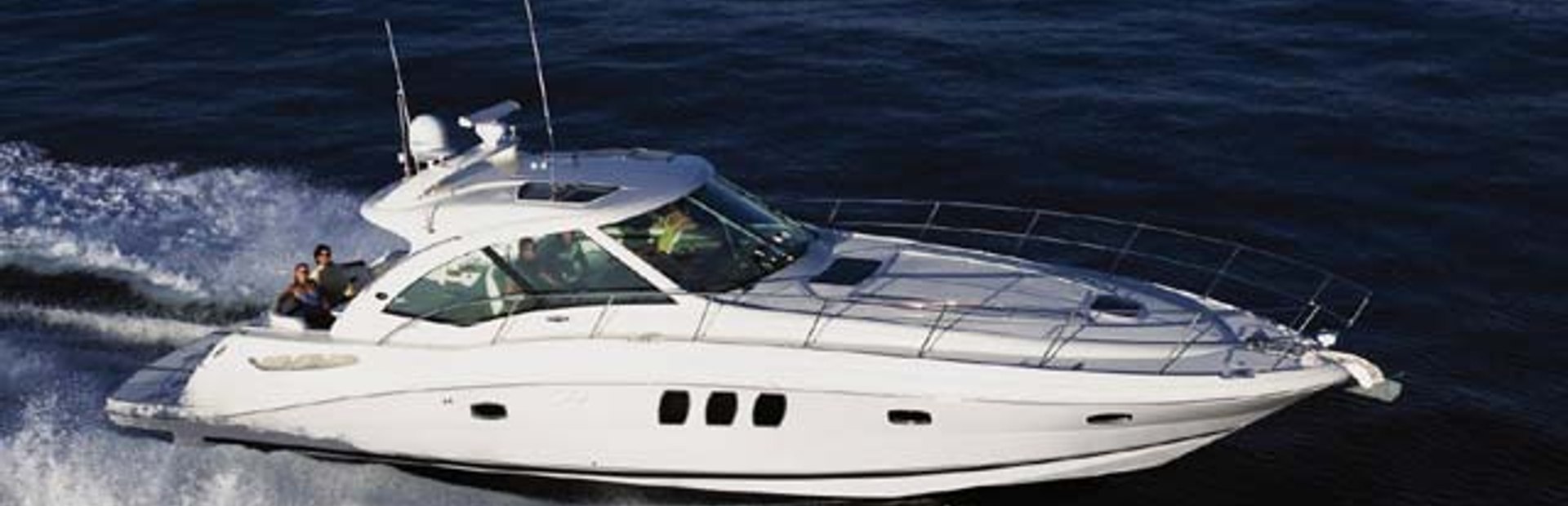 Sea Ray 500 Sundancer Yacht (Mk4, 2010 - 2011), Example 1