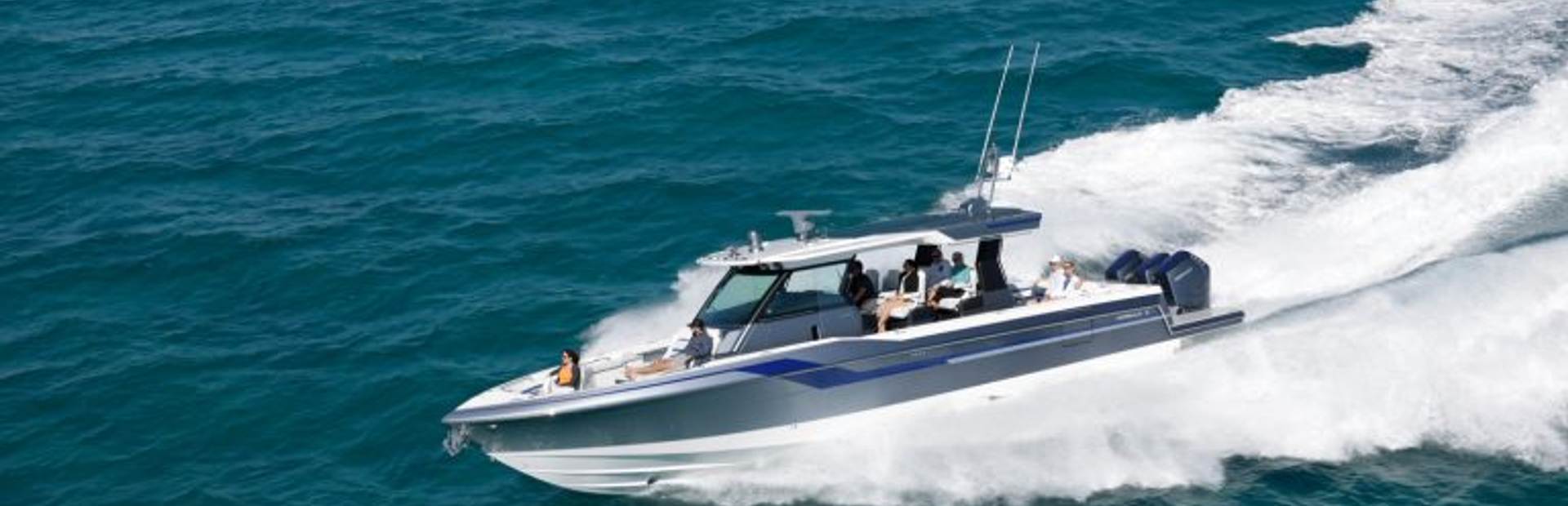 New Formula Center Console Boat 4