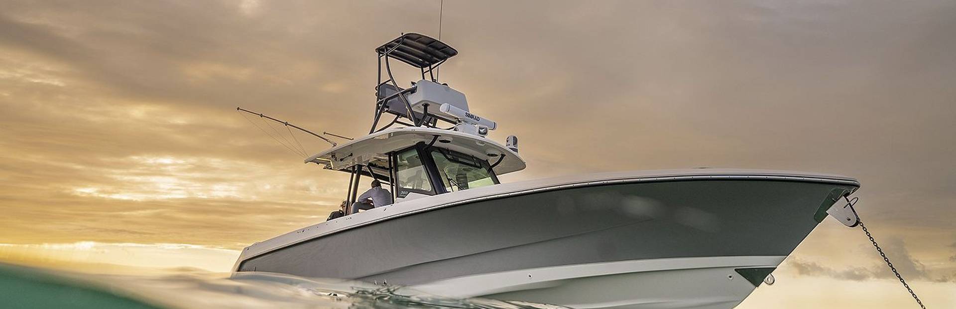 New &amp; Used Boston Whaler Outrage Boats, Example 2