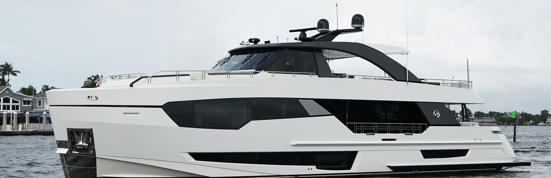 Ocean Alexander 28R Open Yachts (2020 - 2021), Example 1