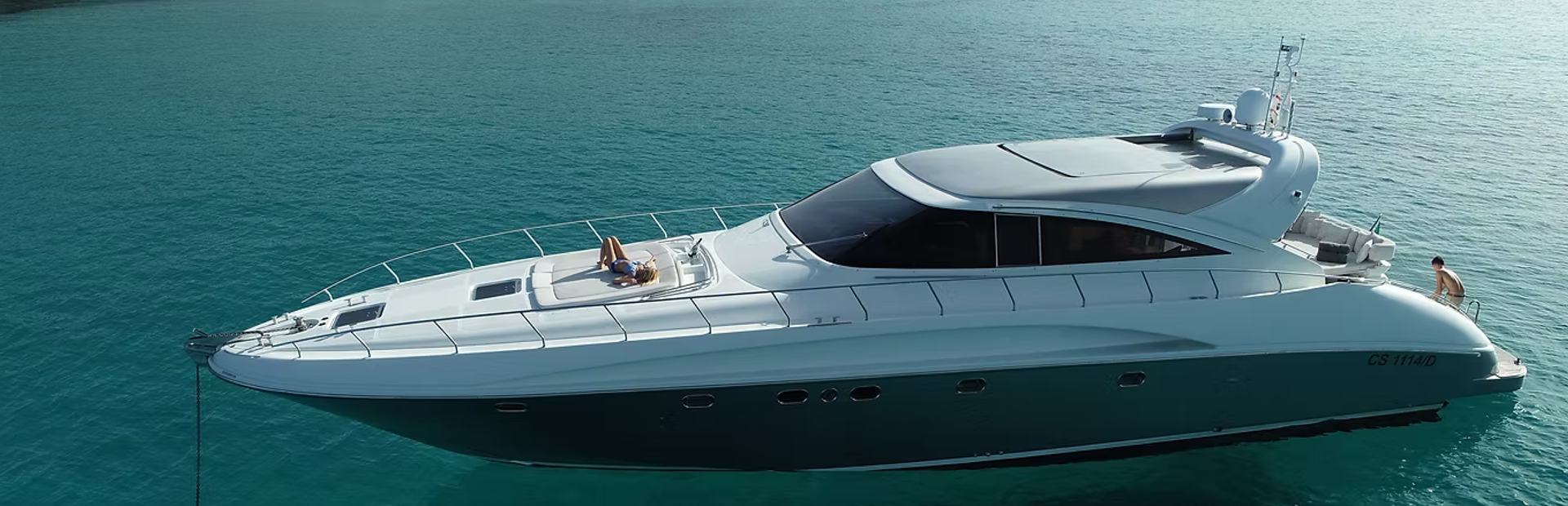 AB 72 Yacht, Example 1