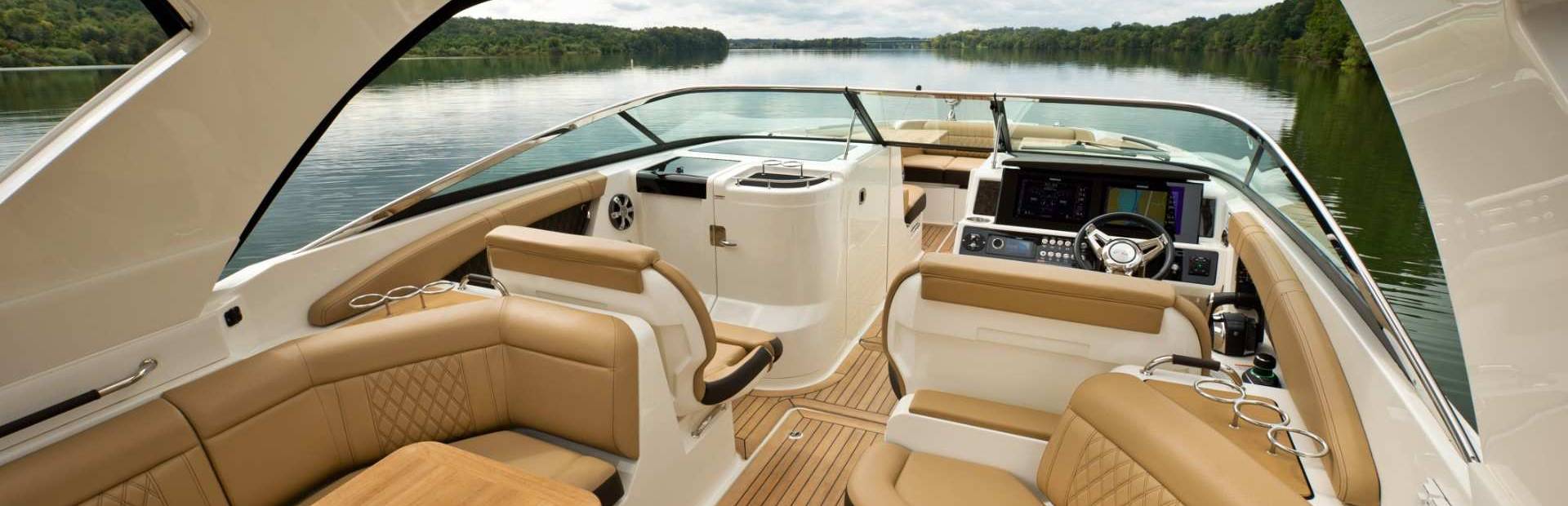 New Sea Ray SLX Yacht 10