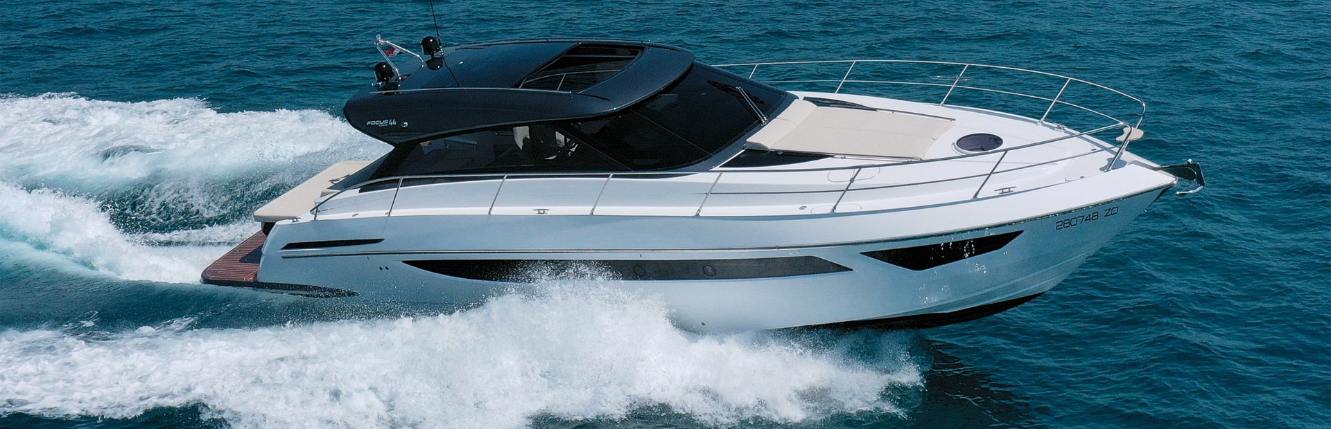 New &amp; Used Focus Motor Yachts Power Line Yachts, Example 1