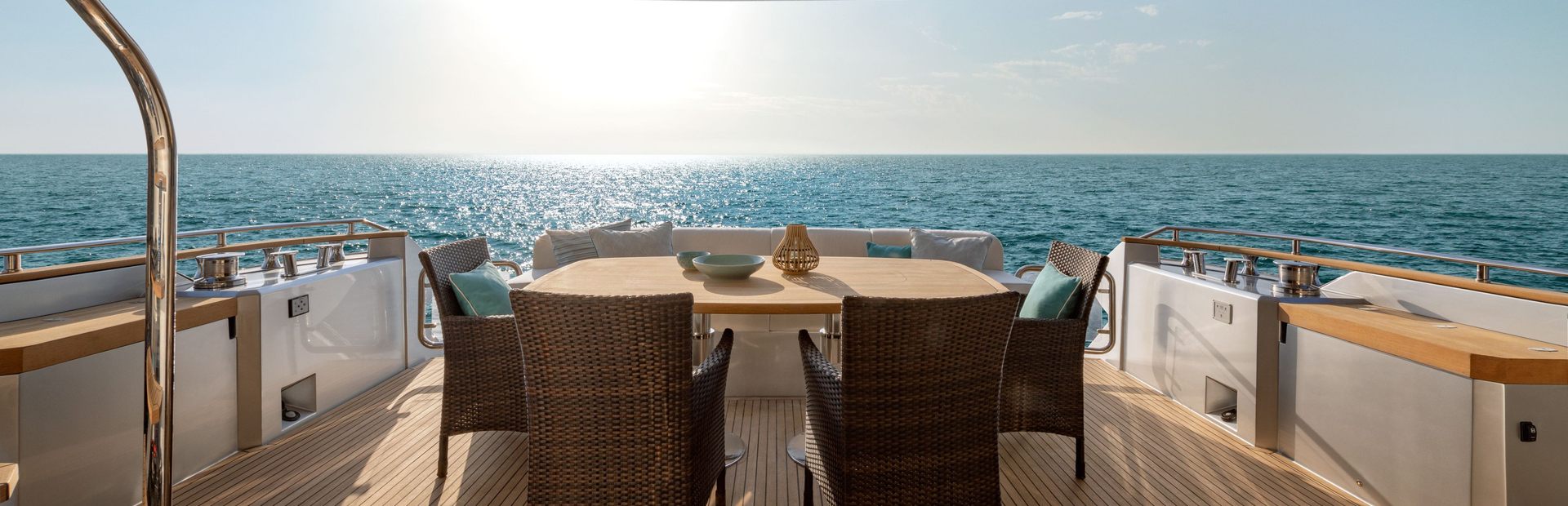 Monte Carlo Yachts MCY Yachts, Example 5