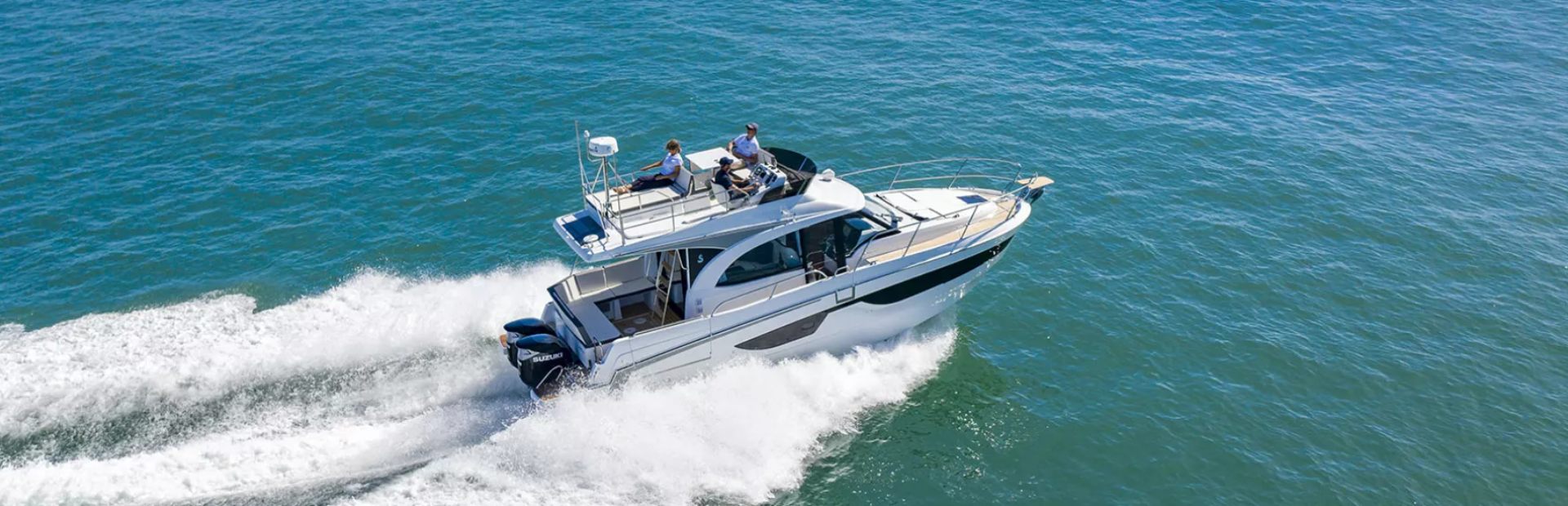 Beneteau Yachts Antares 11 Fly Boat, Example 1