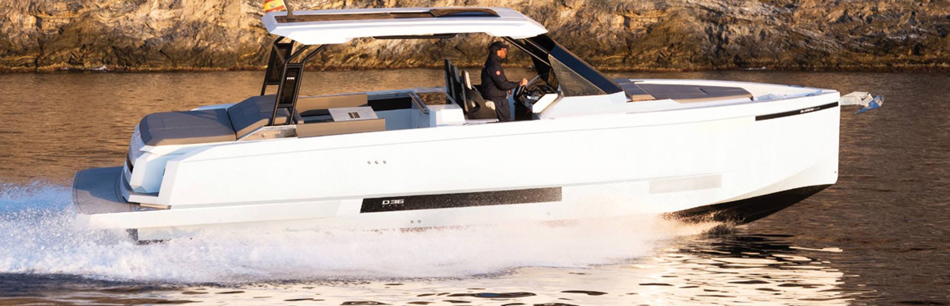 De Antonio D36 Open Boats, Example 1