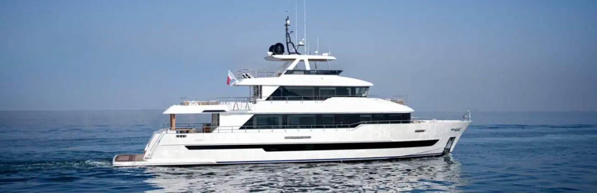 Gulf Craft Nomad 101 Yacht, Example 1