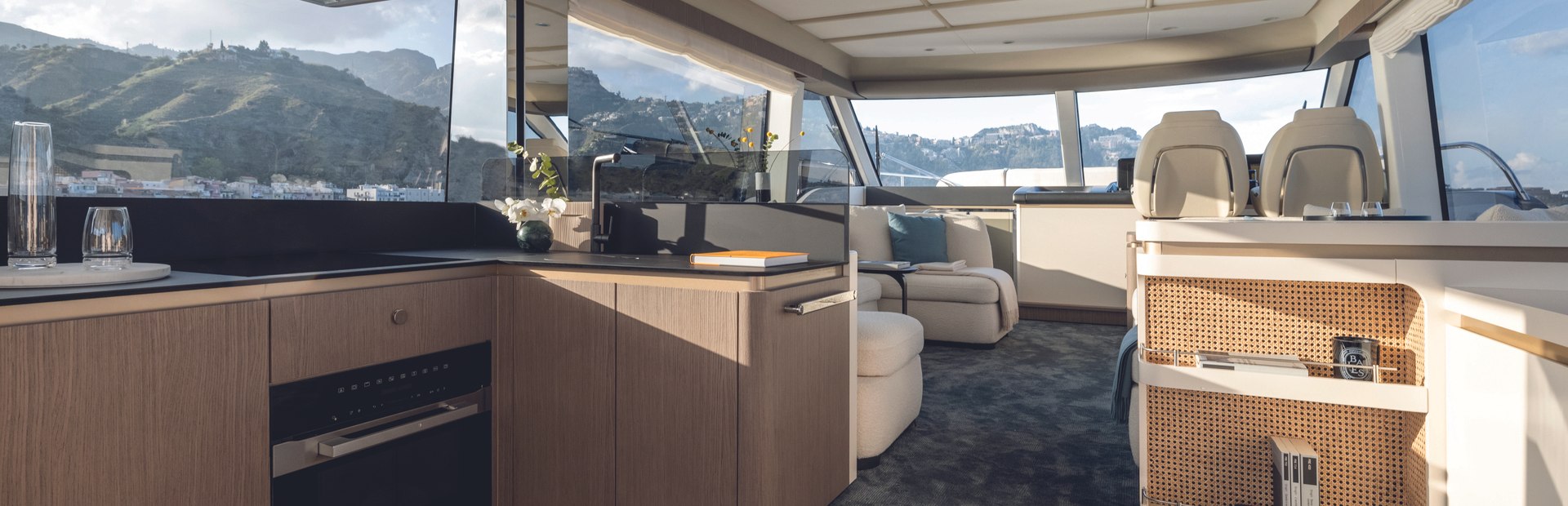 New Azimut Magellano Yacht 6