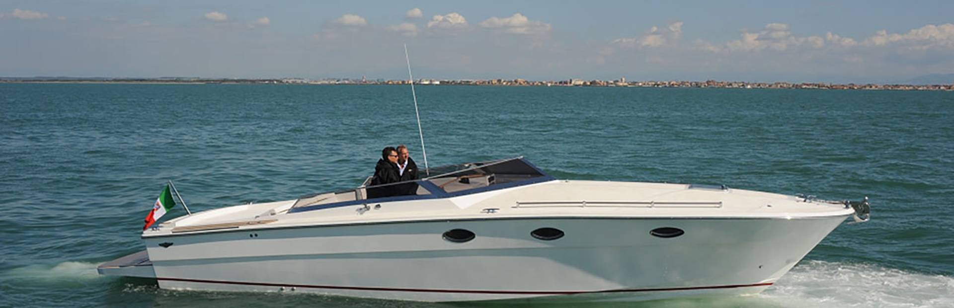 Tornado 38 Boat, Example 1