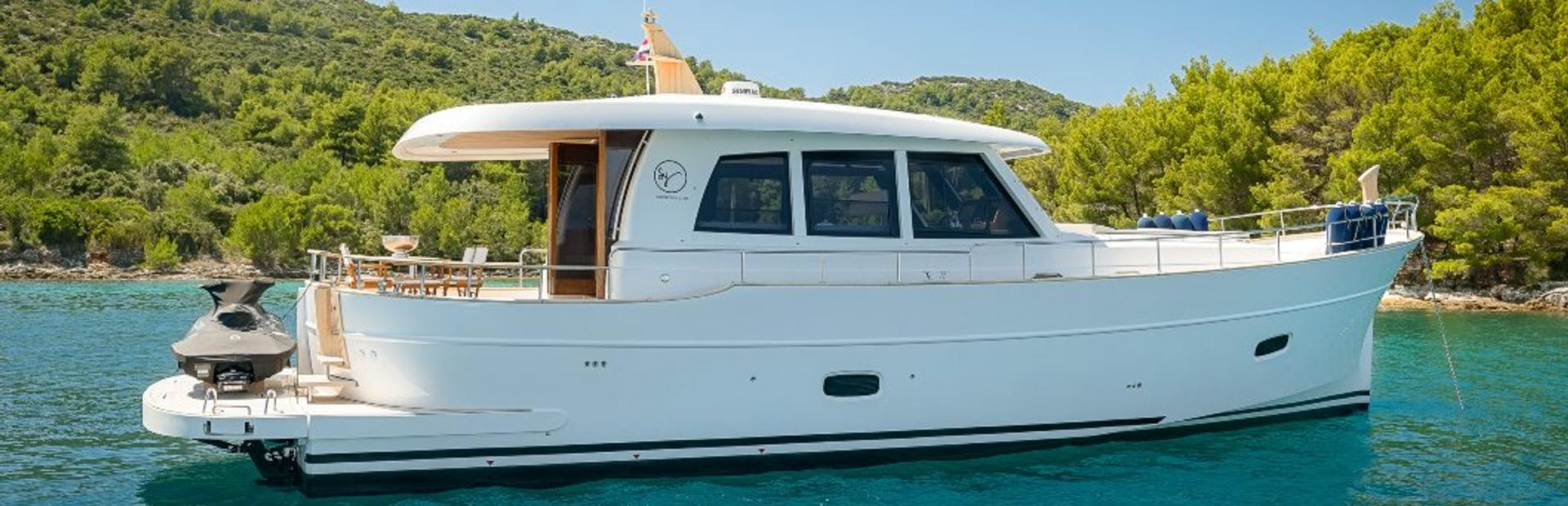 New &amp; Used Sasga Yachts Menorquín Hard Top Yachts, Example 3