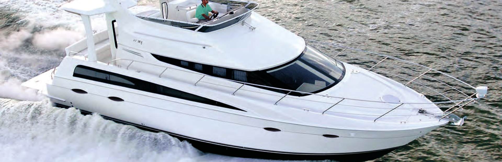 Carver 47 Motor Yachts (2008 - 2009), Example 1