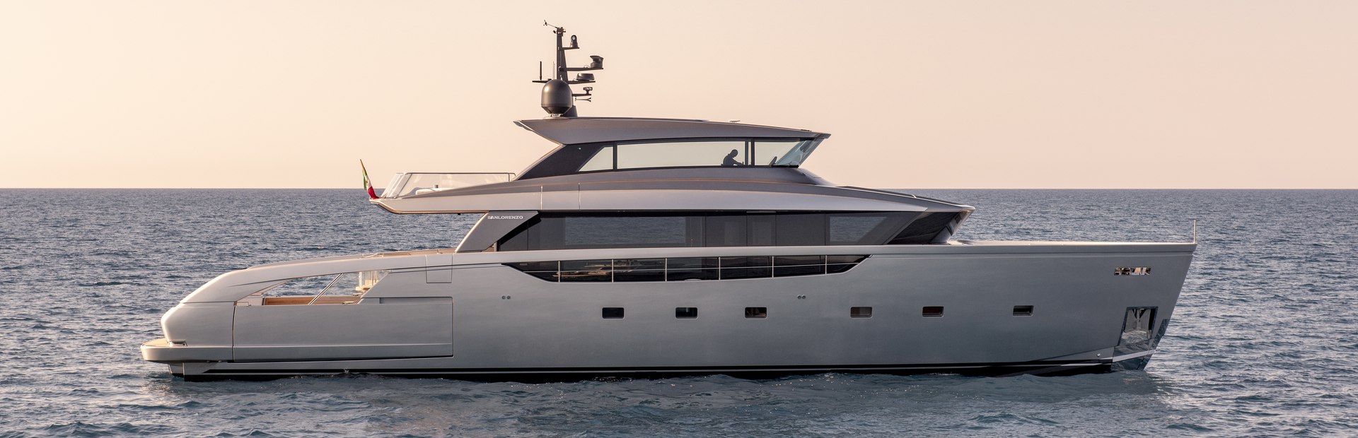 New Sanlorenzo SX Yacht 1