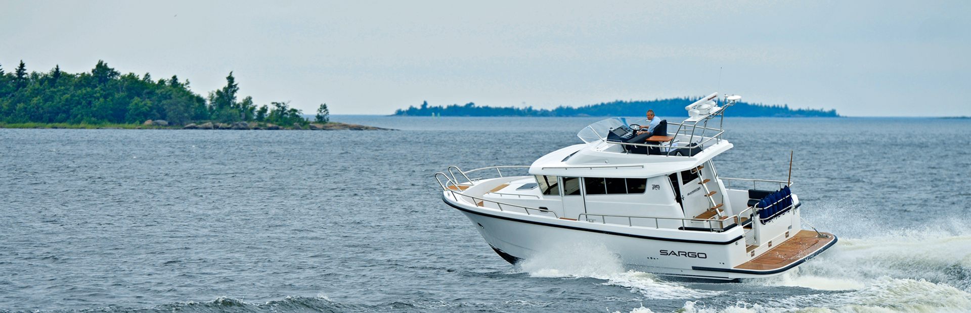 Sargo 36 Fly Boat, Example 1