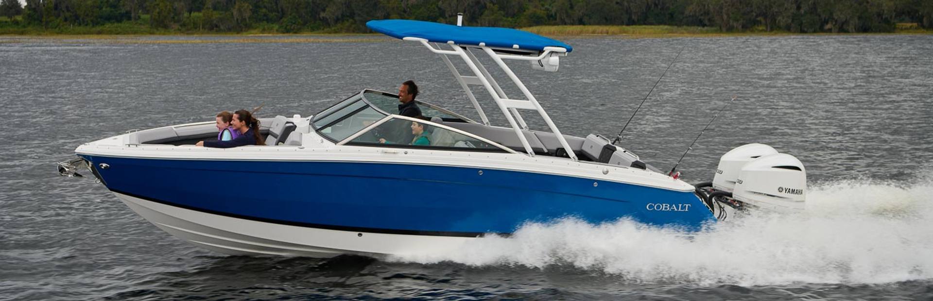 Cobalt Boats R8 OB Boat, Example 1