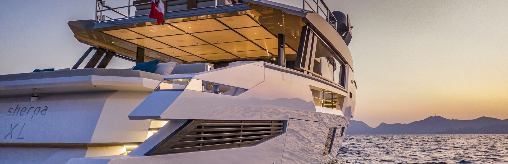 New Arcadia Sherpa Yacht 4