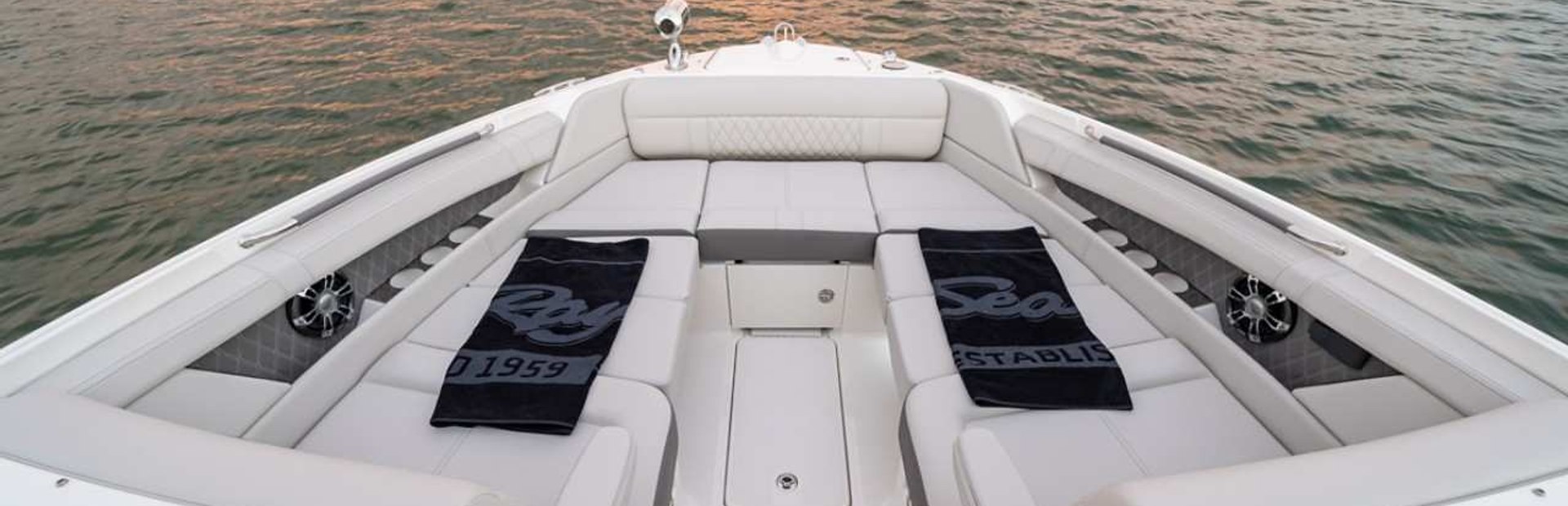 New &amp; Used Sea Ray SLX Yachts, Example 5