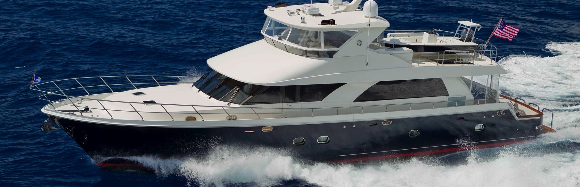 80 Motoryacht (Gen 1, 2006 - 2010), Example 1