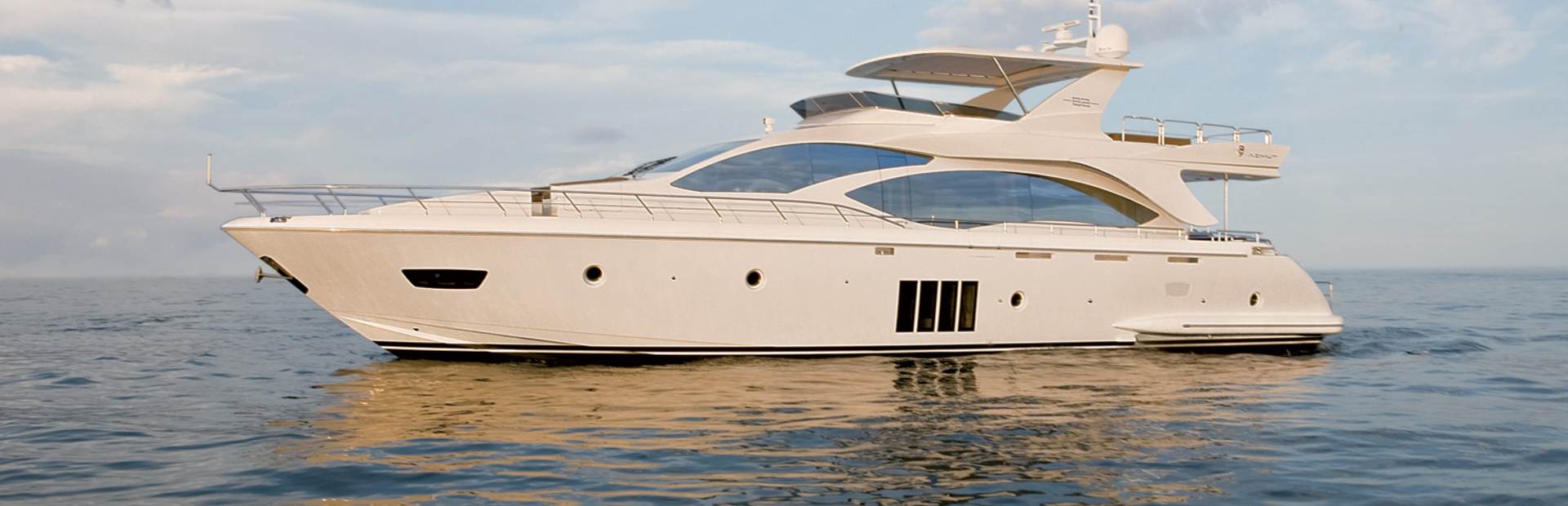 Azimut 82 Yacht, Example 1