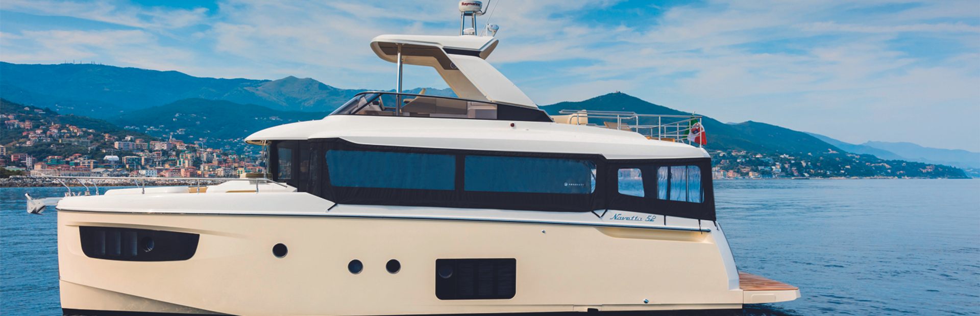 Absolute Navetta 52 Yacht (Gen 1, 2015 - 2019), Example 1