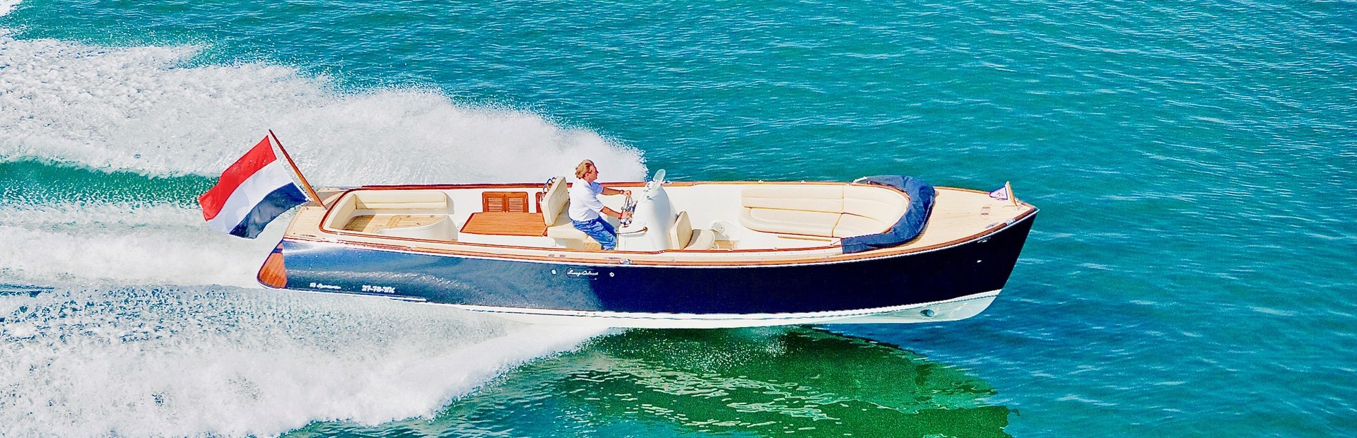 Long Island 33 Sportsman Tenders, Example 1