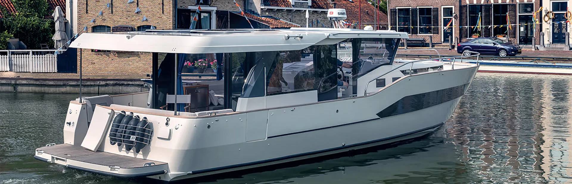 Delphia 12 Sedan Boat, Example 1