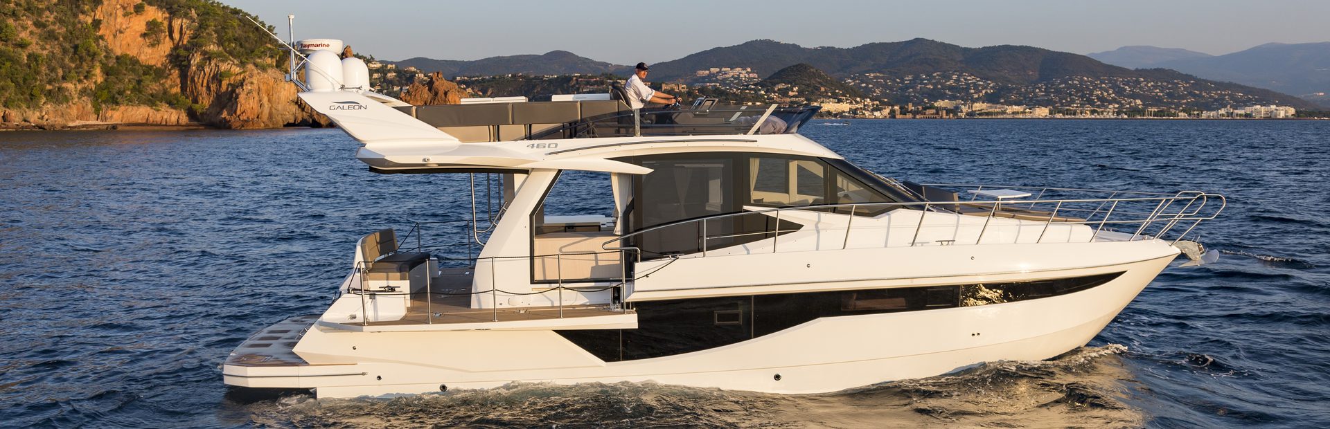 Galeon 460 Fly Yachts (2017 - 2023), Example 1