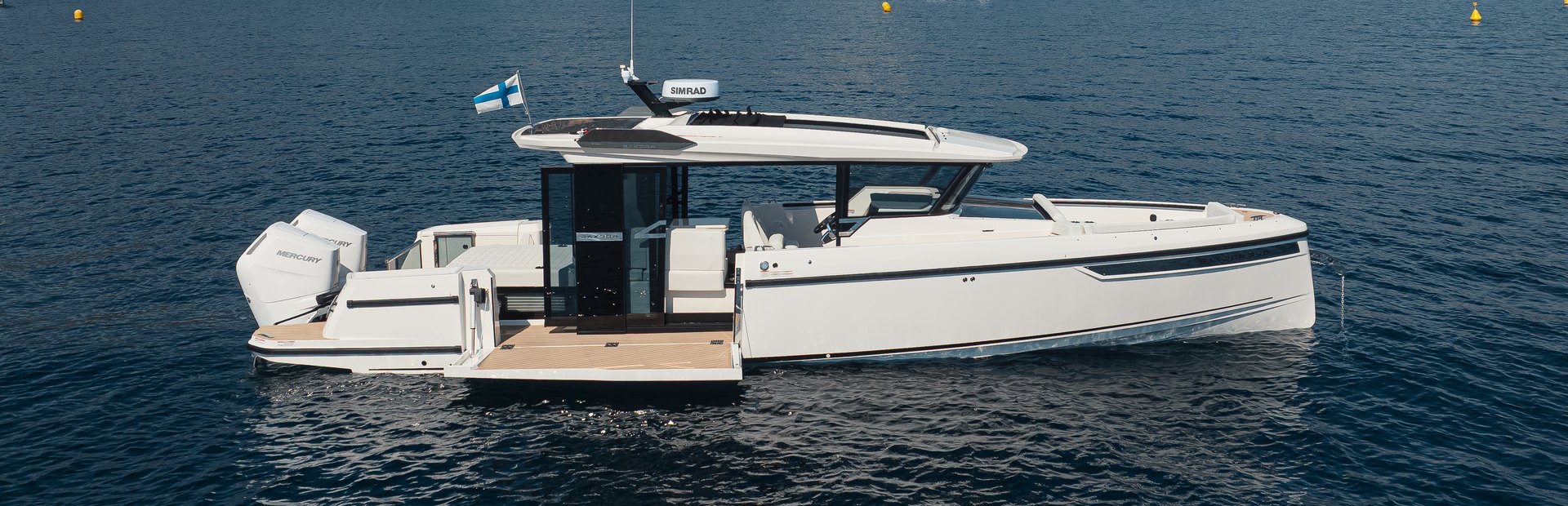Saxdor 350 GTW Boat, Example 1