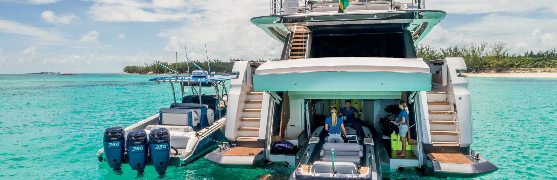 Custom Line Planing Yachts, Example 2