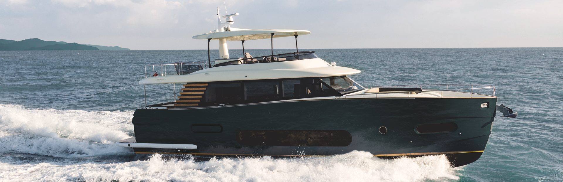 Azimut Magellano 66 Yacht, Example 1