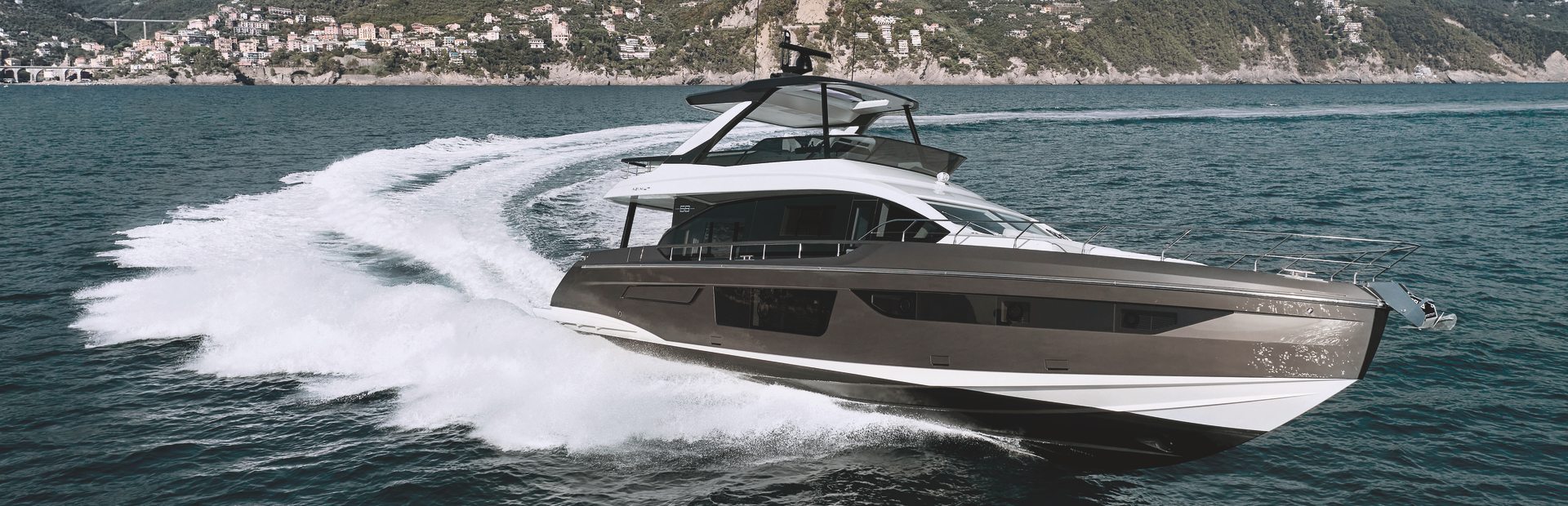 Azimut Fly 68 Yacht, Example 1