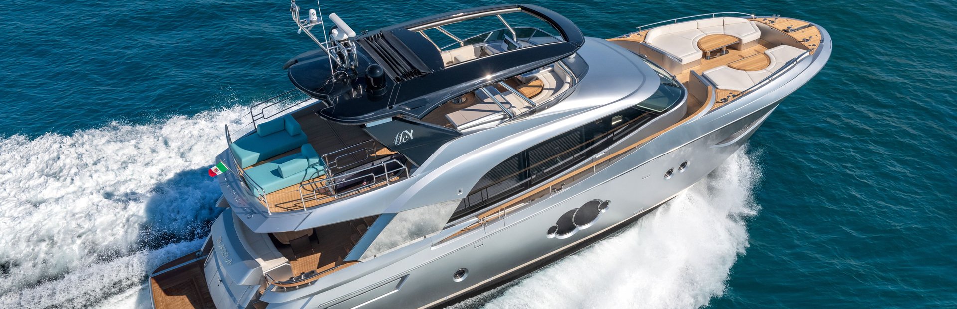 Monte Carlo Yachts MCY Yachts, Example 3