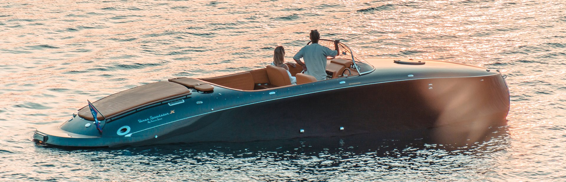 Seven Seas Venus Speedster X Boat, Example 1